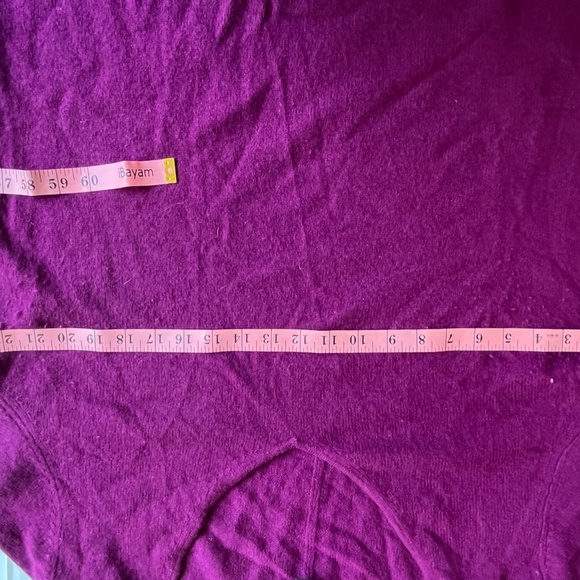 41 Hawthorn Sweater - Picture 2 of 8